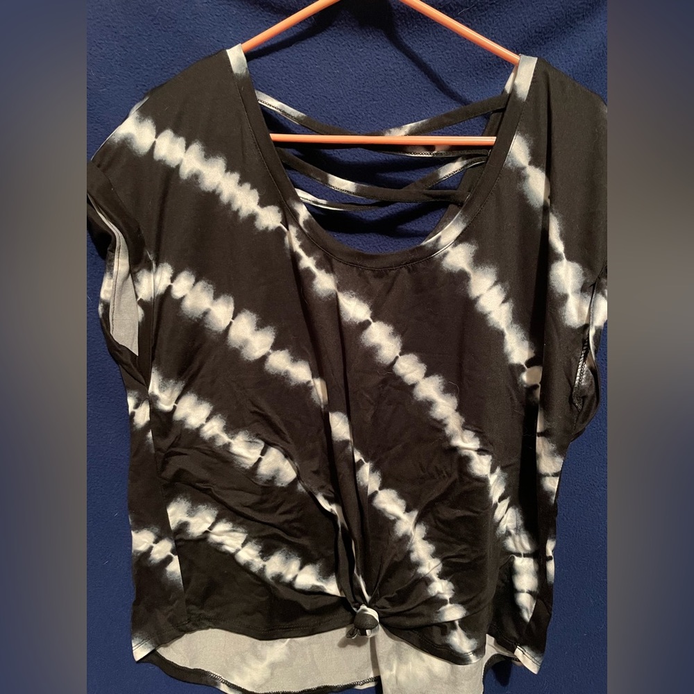 Matching black and white T-shirt and Shorts